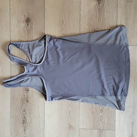 Nike, womens, racerback, size small - Picture 3 of 3